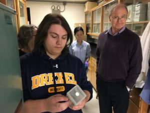 Young Volunteer Connects with PA/NJ Chapter Members for a Meaningful Experience